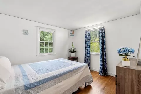 Bedroom - 5 Main St, Acton, MA 01720 photo 2 of 4