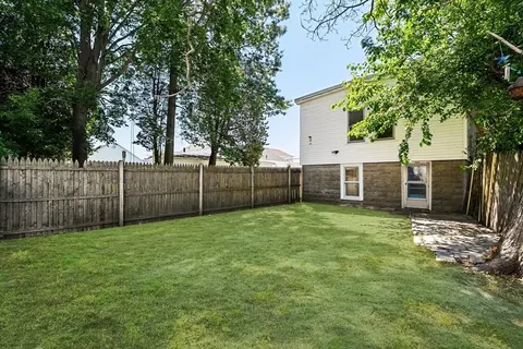 Exterior - 240 Montaup St, Fall River, MA 02724 photo 9 of 9