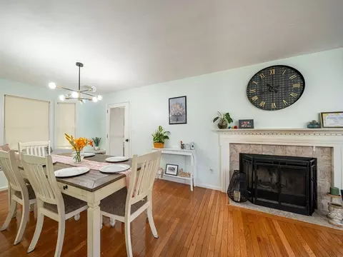 Dining - 8 Spinney Path #8, Lynn, MA 01902 photo 2 of 4