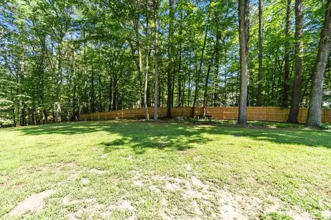 Exterior - 10 Wingate Ln, Acton, MA 01720 photo 5 of 8