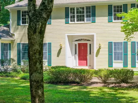 Exterior - 10 Wingate Ln, Acton, MA 01720 photo 8 of 8