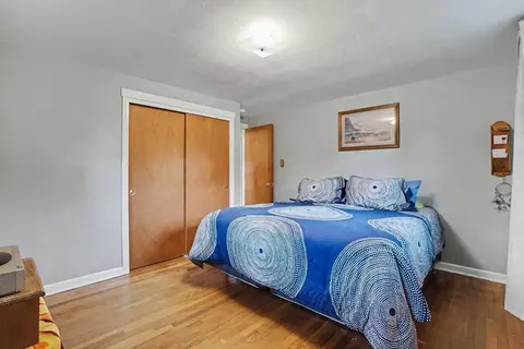 Bedroom - 35 Park Forest Rd, Springfield, MA 01118 photo 5 of 7