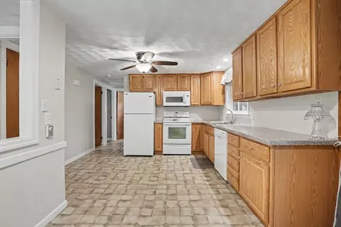 Kitchen - 35 Park Forest Rd, Springfield, MA 01118 photo 3 of 4