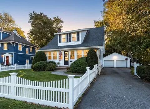 Exterior - 533 Chestnut St, Needham, MA 02492 photo 9 of 9
