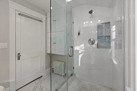 Bath - 533 Chestnut St, Needham, MA 02492 photo 3 of 4