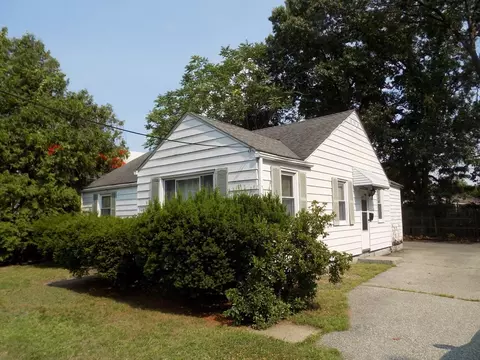 Exterior - 1261 Page Blvd, Springfield, MA 01104 photo 2 of 5