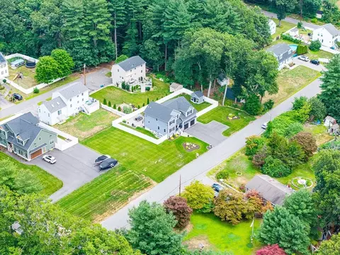 View/Area - 2 Sequoia St, Billerica, MA 01821 photo 2 of 4