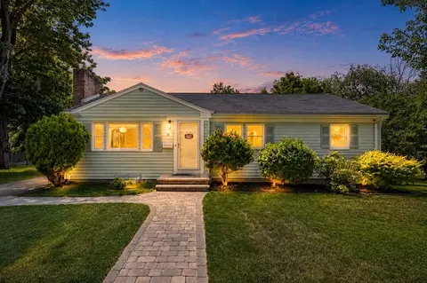 10 Perley Ave, Peabody, MA 01960
