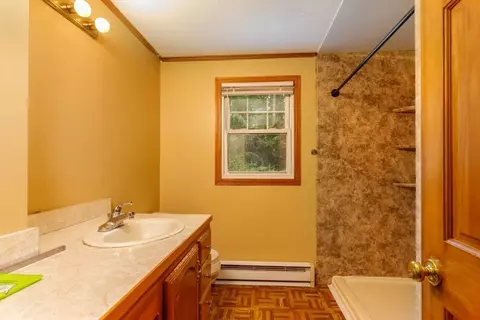 Bath - 189 Sherbert Rd, Ashburnham, MA 01430 photo 1 of 1