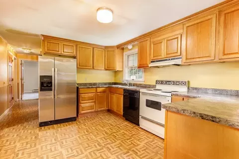 Kitchen - 189 Sherbert Rd, Ashburnham, MA 01430 photo 1 of 2