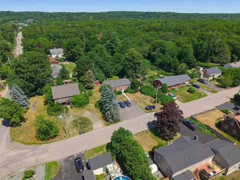 View/Area - 2 Mathurin Rd, Plainville, MA 02762 photo 3 of 4
