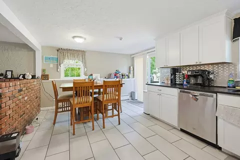 Kitchen - 2 Mathurin Rd, Plainville, MA 02762 photo 3 of 5