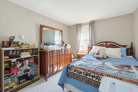 Bedroom - 2 Mathurin Rd, Plainville, MA 02762 photo 5 of 7