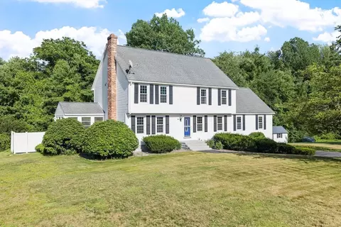 19 Villanova Dr, Westford, MA 01886