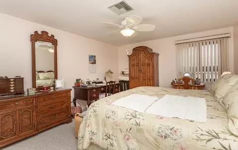 Bedroom - 4234 N Main St #505, Fall River, MA 02720 photo 3 of 3