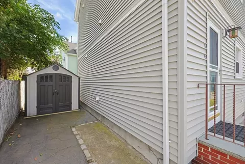 Exterior - 13-15 Heath St, Everett, MA 02149 photo 5 of 6