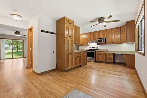 Entry Way - 170 E Hadley Rd #96, Amherst, MA 01002 photo 1 of 3
