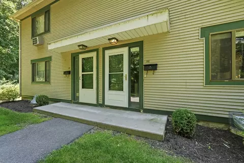 Exterior - 170 E Hadley Rd #96, Amherst, MA 01002 photo 1 of 12