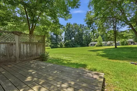 Exterior - 170 E Hadley Rd #96, Amherst, MA 01002 photo 4 of 12