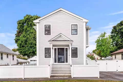 74 Raycroft St, Quincy, MA 02169