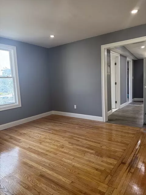 100 Keith St, Springfield, MA 01108 photo 4