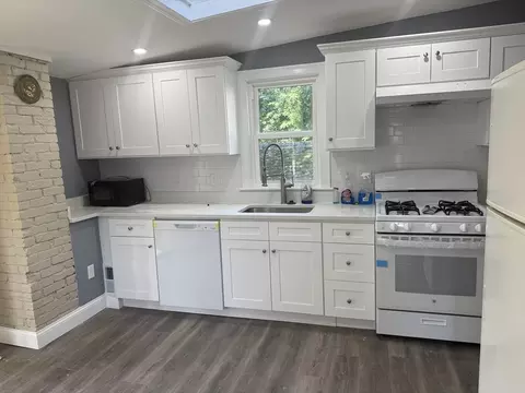 100 Keith St, Springfield, MA 01108 photo 5