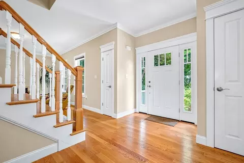 Entry Way - 245 High St, Acton, MA 01720 photo 2 of 3