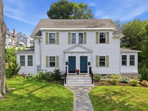 9 Walnut Ave #9, Andover, MA 01810