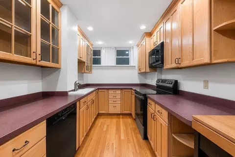 Kitchen - 1834 Beacon St #B1, Brookline, MA 02445 photo 2 of 4