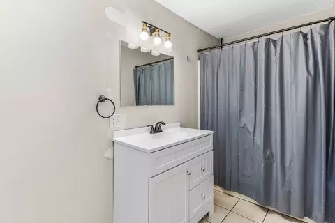 Bath - 806 Main St, Wareham, MA 02571 photo 1 of 3