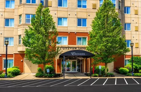 1 Cityview Ln #211, Quincy, MA 02169