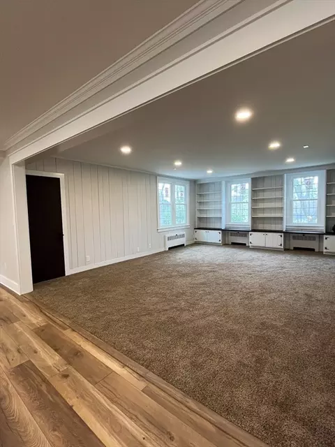 Living - 200 Highcrest Rd, Fall River, MA 02720 photo 1 of 2