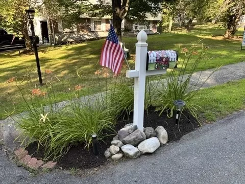 Exterior - 29 Old Coach Rd, Canton, MA 02021 photo 3 of 5