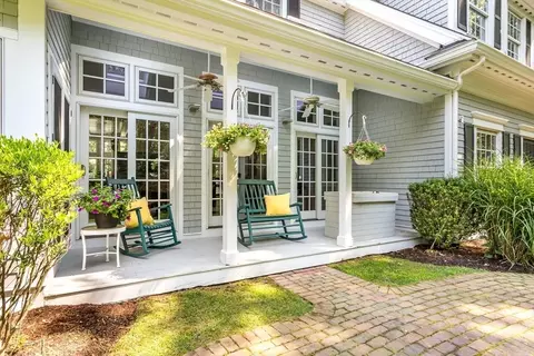 Exterior - 480 York St, Canton, MA 02021 photo 2 of 12