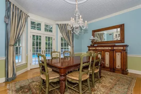 Dining - 480 York St, Canton, MA 02021 photo 1 of 2