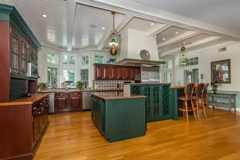 Kitchen - 480 York St, Canton, MA 02021 photo 3 of 5