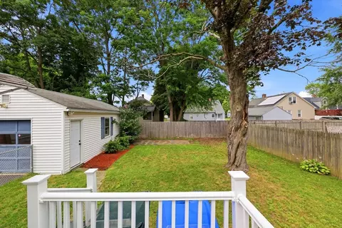 Exterior - 57 Arthur St, Springfield, MA 01104 photo 3 of 6
