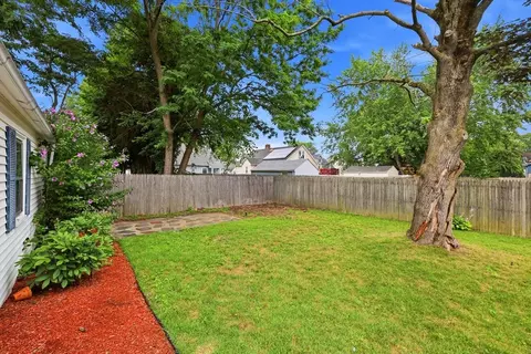 Exterior - 57 Arthur St, Springfield, MA 01104 photo 4 of 6