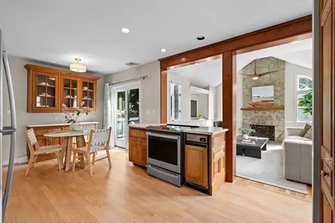 26 Hawthorn Ave, Needham, MA 02492 photo 7