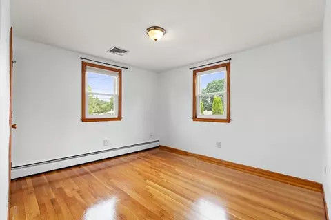 4 Eileen Rd, Peabody, MA 01960 photo 15