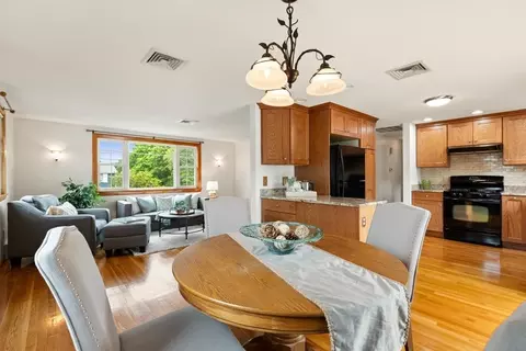 4 Eileen Rd, Peabody, MA 01960 photo 12