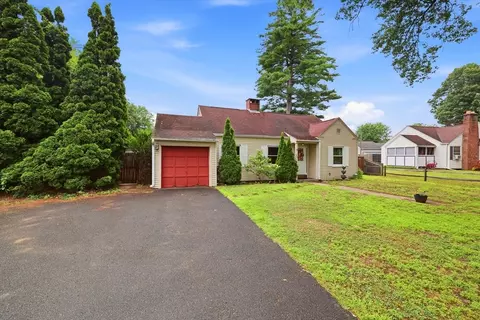 170 Brittany Rd, Springfield, MA 01151 photo 3