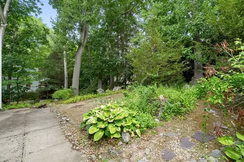77 Wright St, Arlington, MA 02474 photo 32