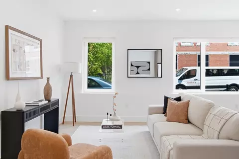 27 Dixwell St #4A, Boston, MA 02119