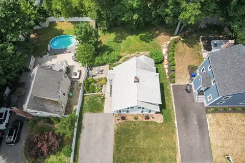 View/Area - 46 Macarthur Rd, Stoneham, MA 02180 photo 4 of 4
