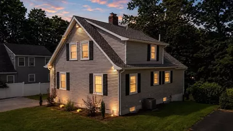 Exterior - 46 Macarthur Rd, Stoneham, MA 02180 photo 7 of 13