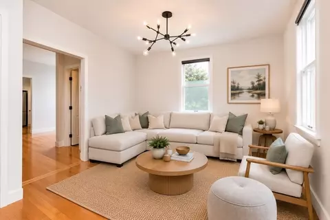 15 Clark St #15, Winchester, MA 01890