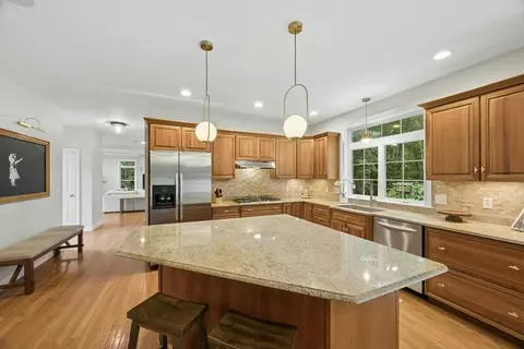 Kitchen - 33 Dairy Dr, Upton, MA 01568 photo 3 of 4