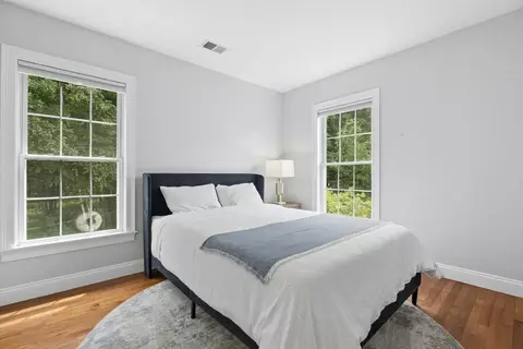 Bedroom - 33 Dairy Dr, Upton, MA 01568 photo 5 of 6