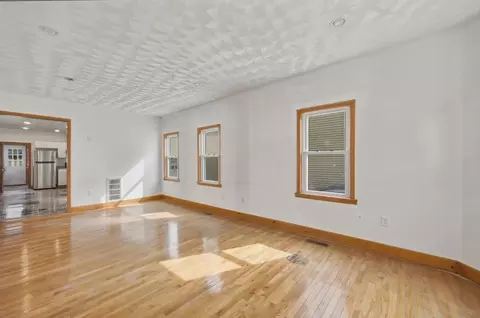 Living - 52-54 Bowden St, Lowell, MA 01852 photo 2 of 3